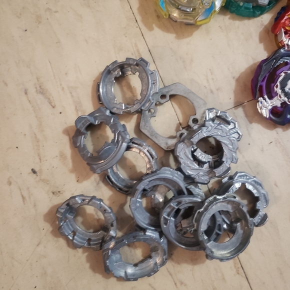 Massive BeyBlade Collection - Picture 8 of 10